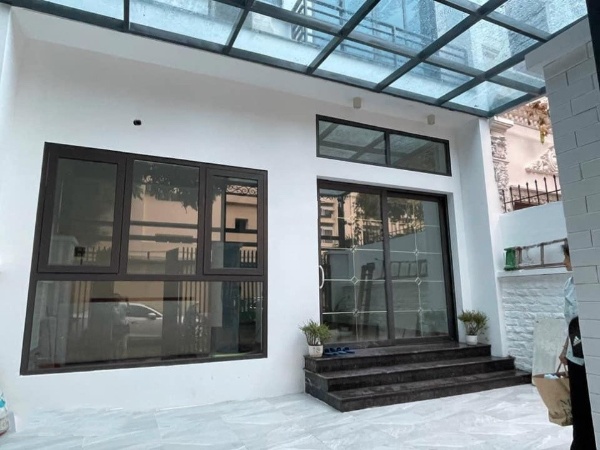 Bán gấp nhà 5 tầng kinh doanh thuận tiện tại Di Trạch, Hoài Đức, Hà Nội